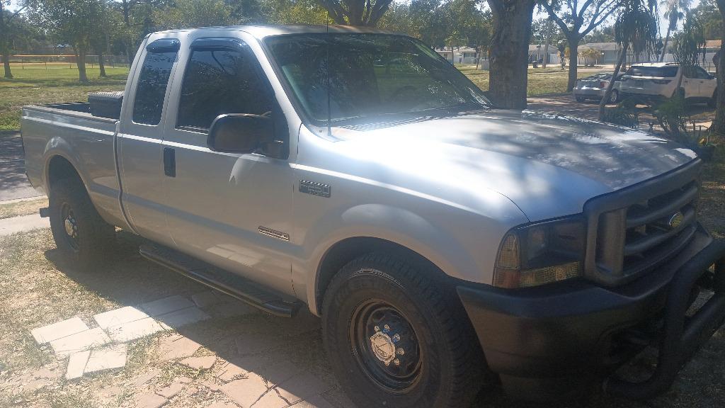 2003 Ford F-250 - $13,500