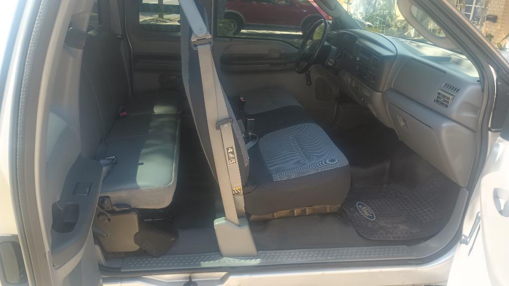 2003 Ford F-250 - $13,500