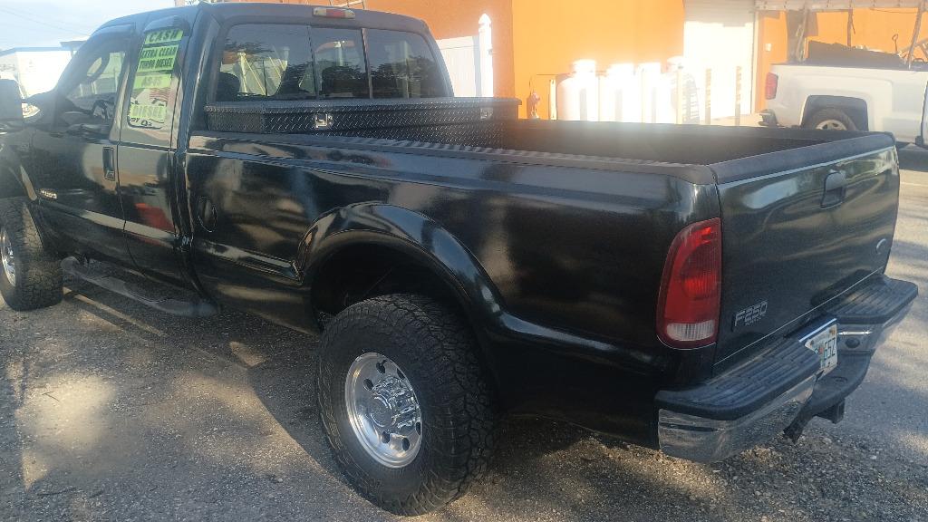 2003 Ford F-250 - $13,500