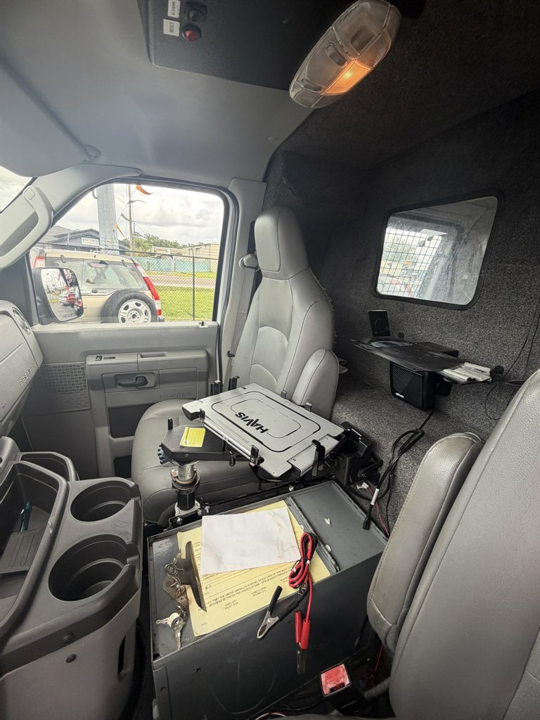 2013 Ford E-250