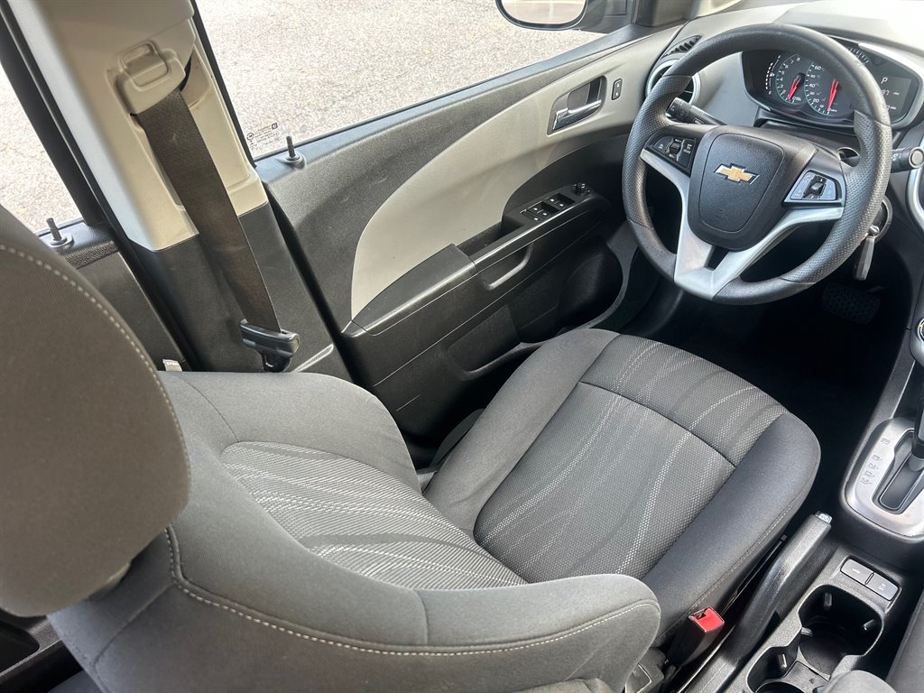 2017 Chevrolet Sonic LT photo