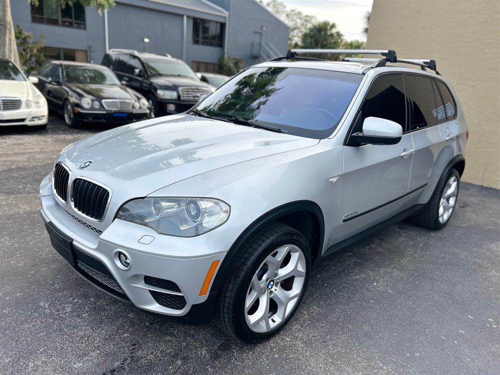 2013 BMW X5 xDrive35i photo