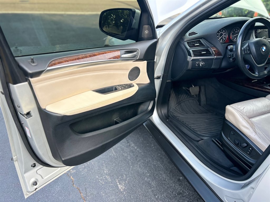 2013 BMW X5 xDrive35i photo