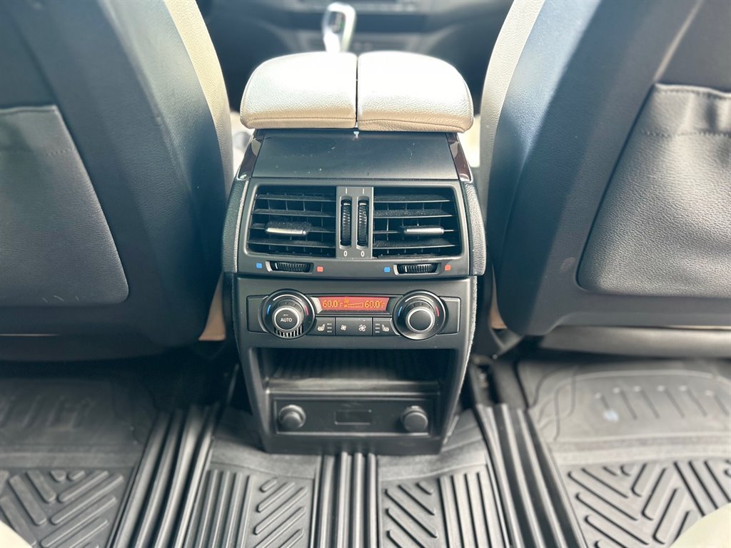 2013 BMW X5 xDrive35i photo
