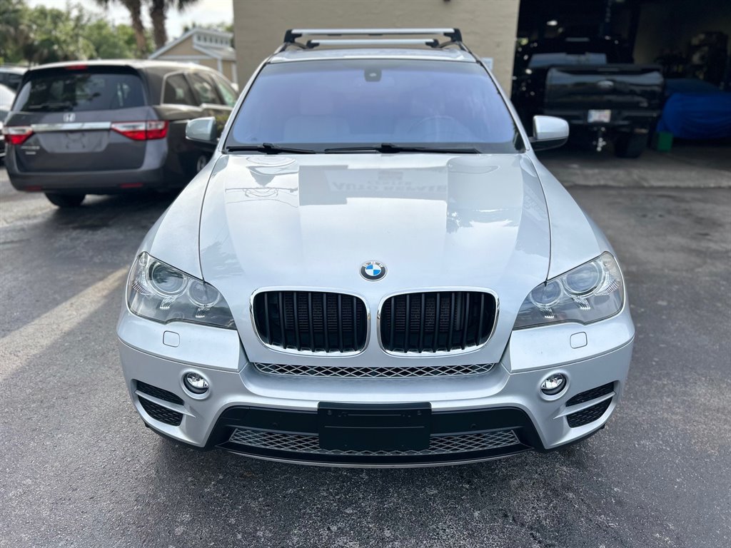 2013 BMW X5 xDrive35i photo