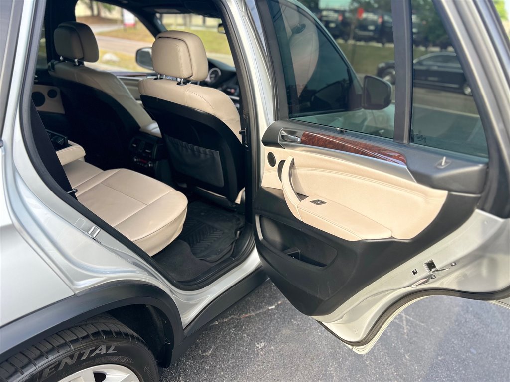 2013 BMW X5 xDrive35i photo