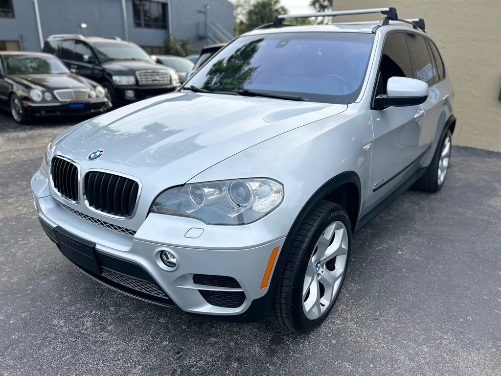 2013 BMW X5 xDrive35i photo
