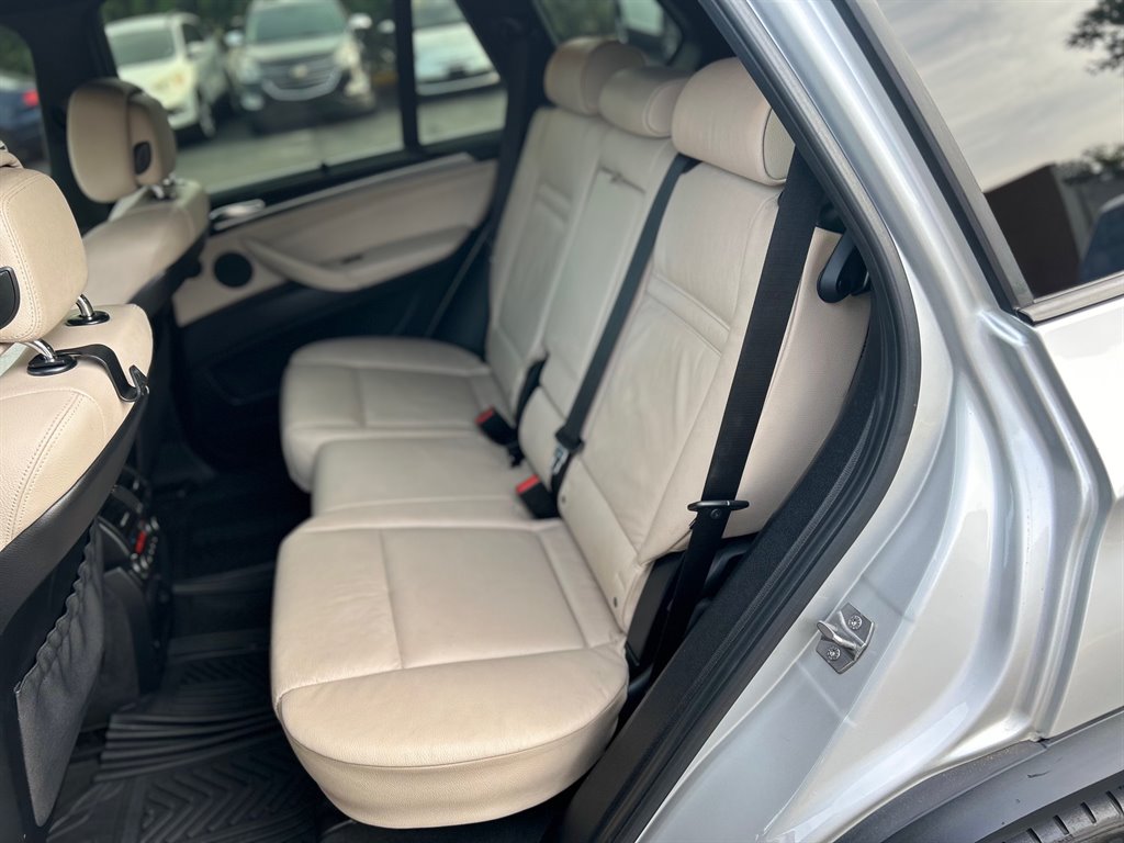 2013 BMW X5 xDrive35i photo