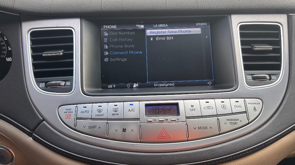 2012 Hyundai Genesis - $10,925