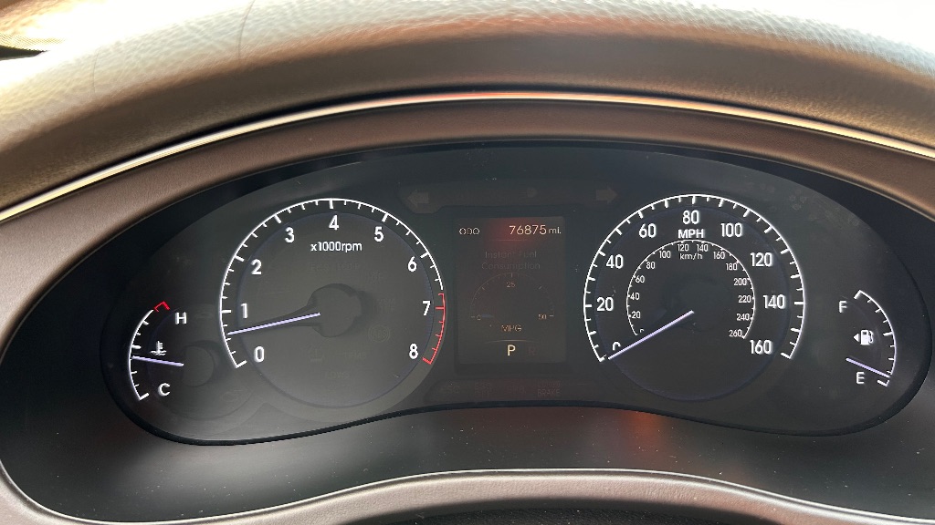 2012 Hyundai Genesis - $10,925