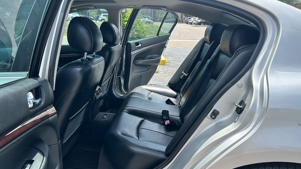 2012 INFINITI G - $10,350