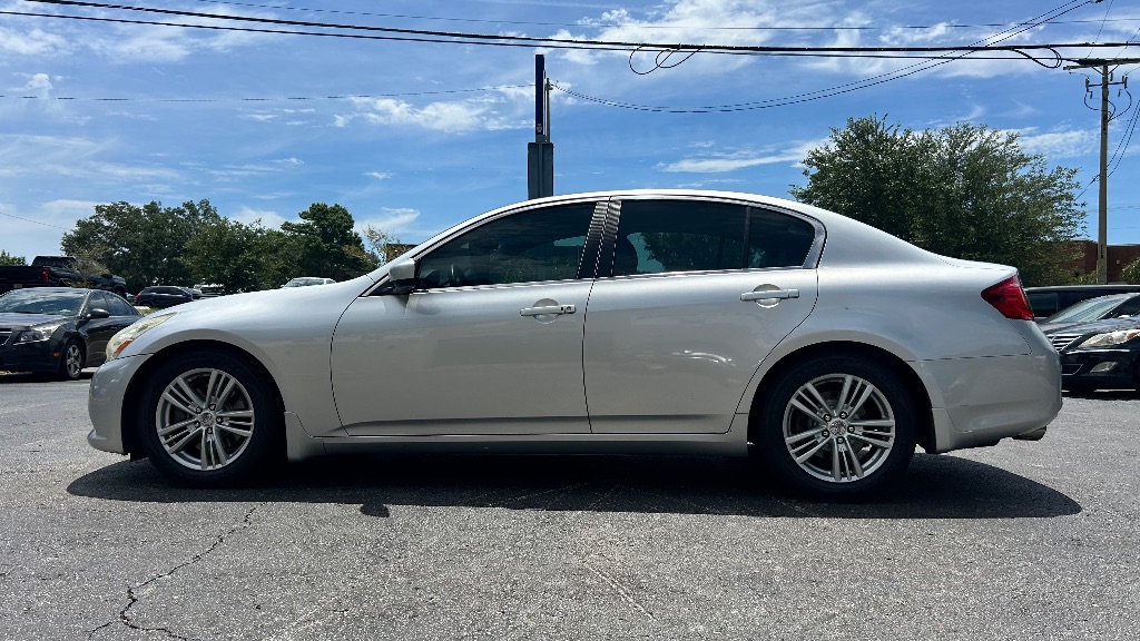 2012 INFINITI G - $10,350