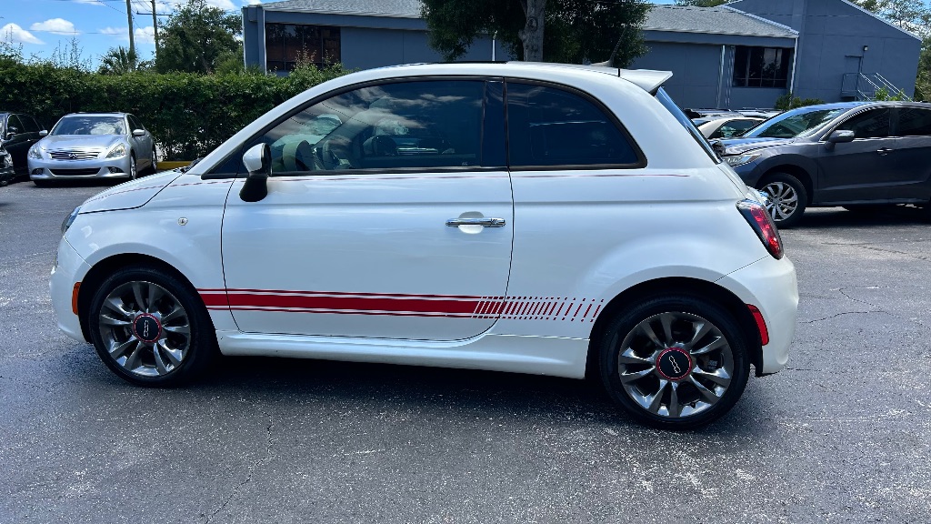 2017 FIAT 500 - $7,625