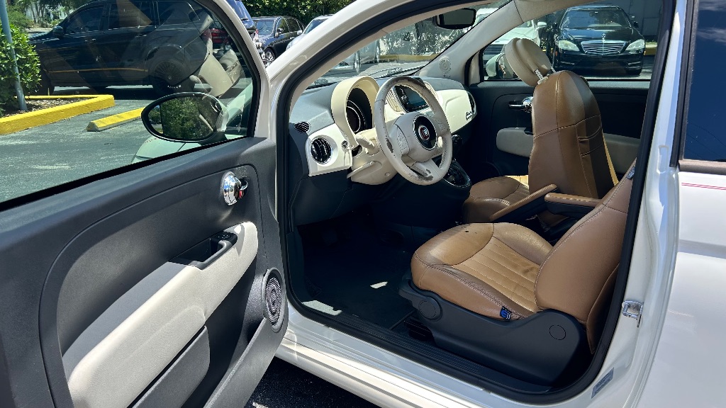 2017 FIAT 500 - $7,625