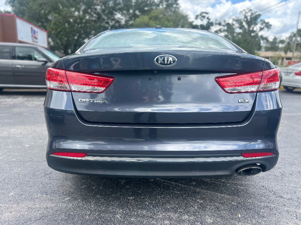 2017 Kia Optima - $13,075