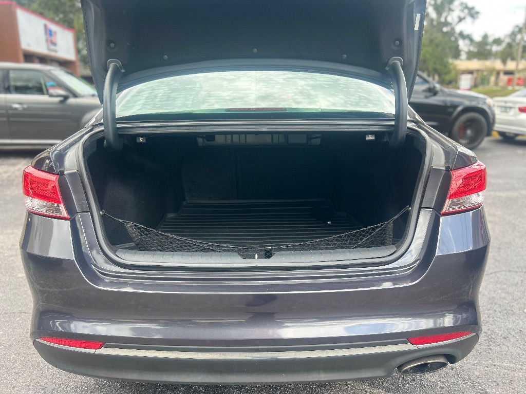 2017 Kia Optima - $13,075