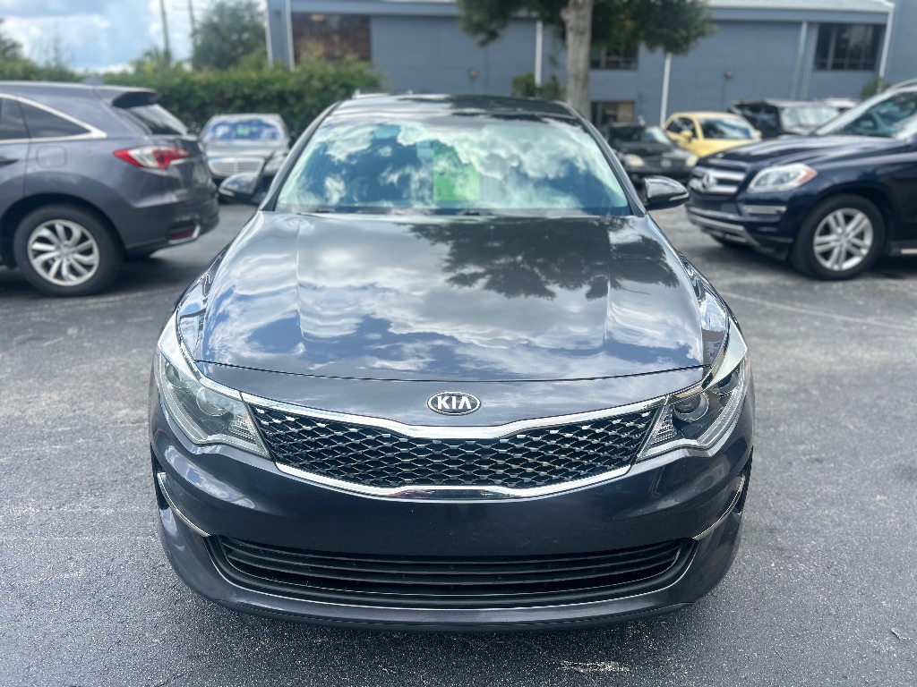 2017 Kia Optima - $13,075