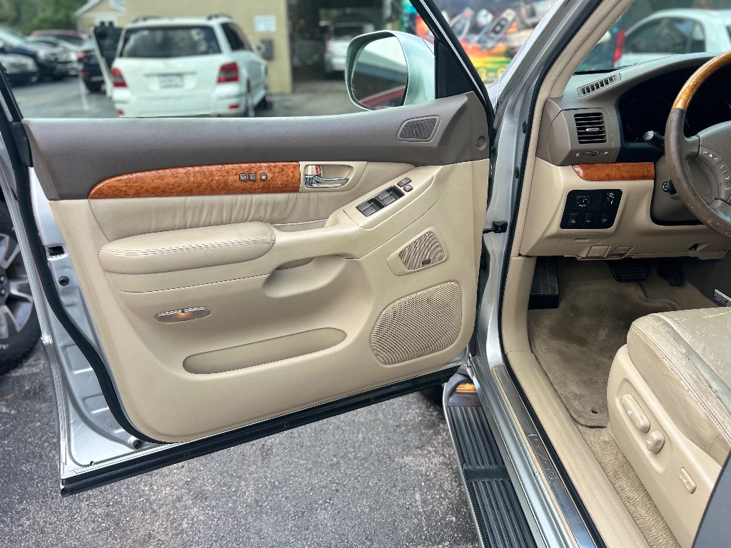2006 Lexus GX - $8,599