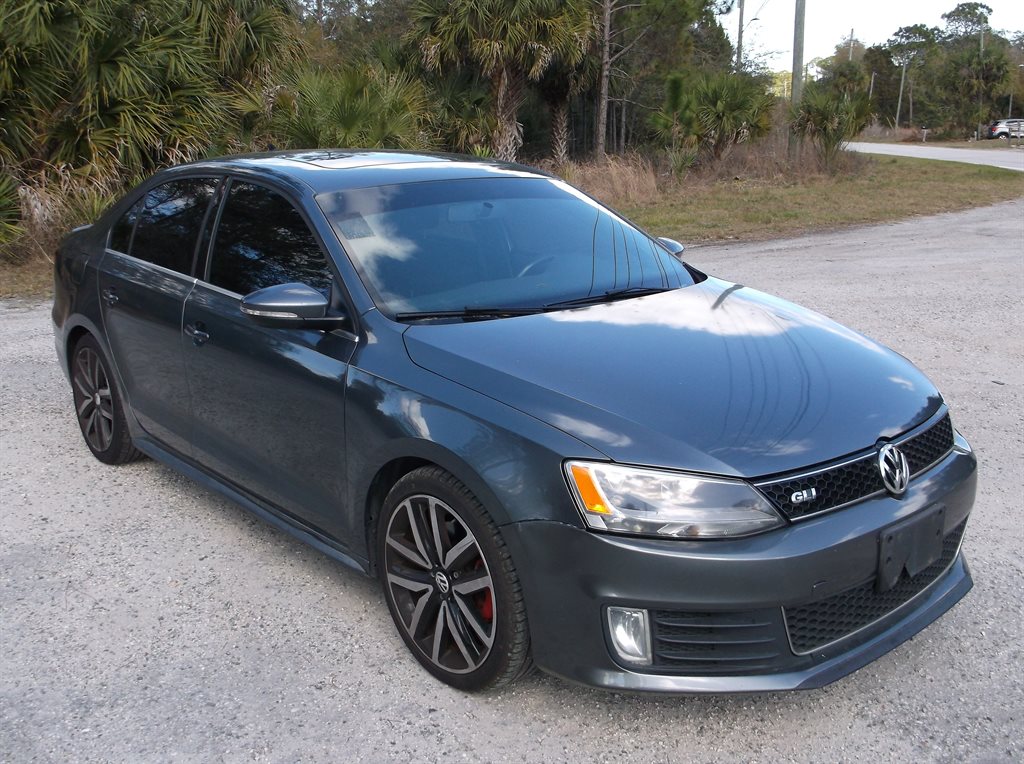 2012 Volkswagen Jetta GLI PZEV photo