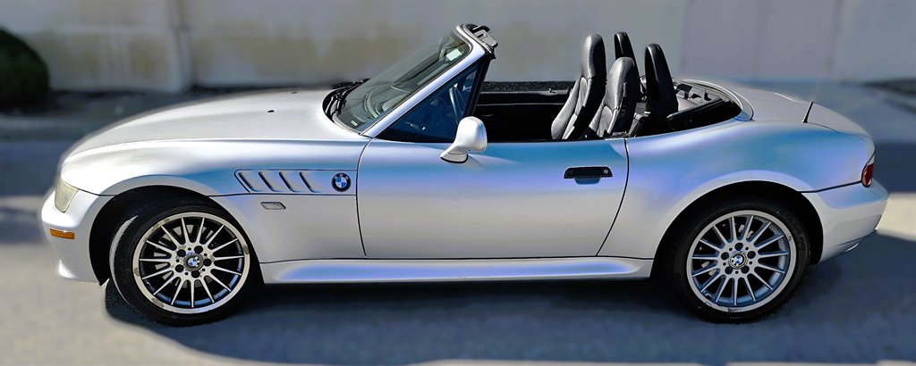 2002 BMW Z3 3.0i photo