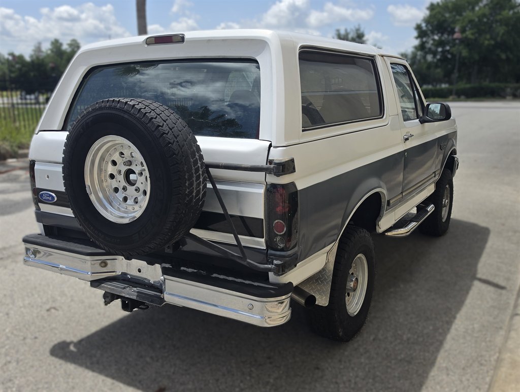 1993 Ford Bronco - $18,995
