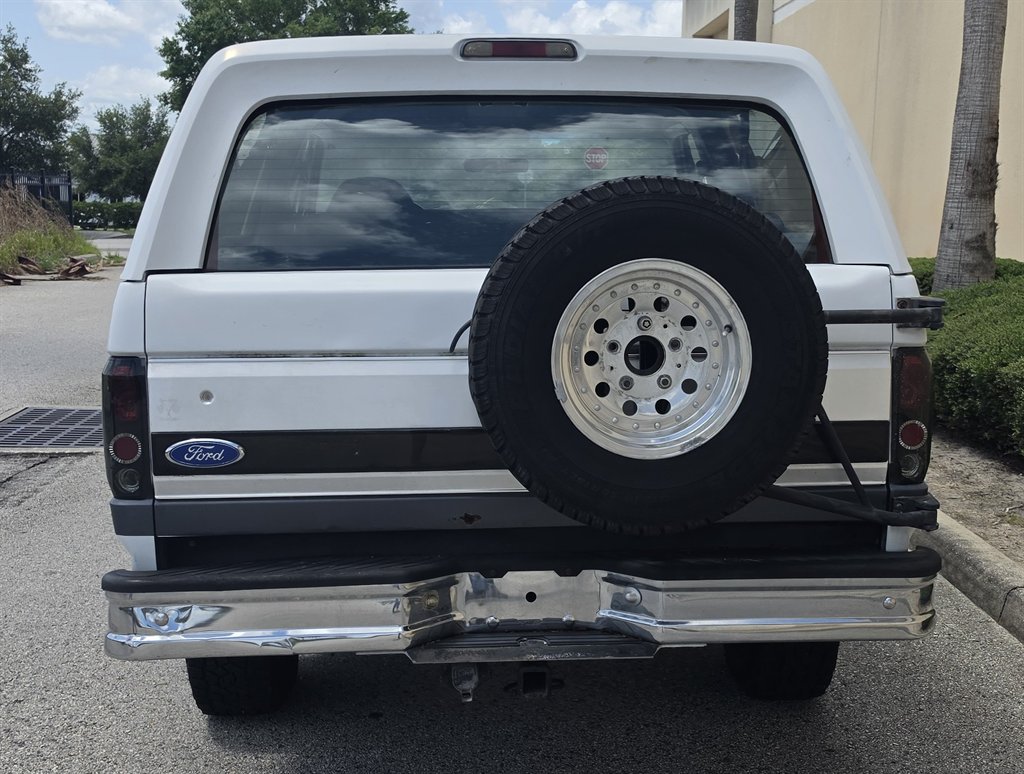 1993 Ford Bronco - $18,995