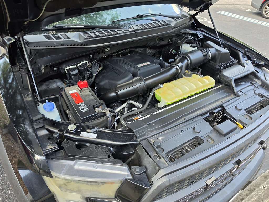 2017 Ford F-150 - $35,995