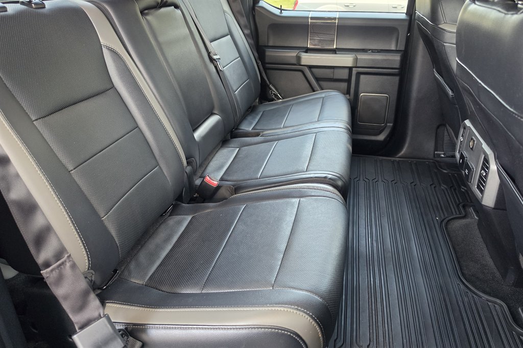 2017 Ford F-150 - $35,995