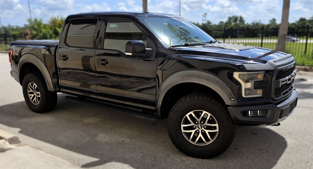 2017 Ford F-150 - $35,995