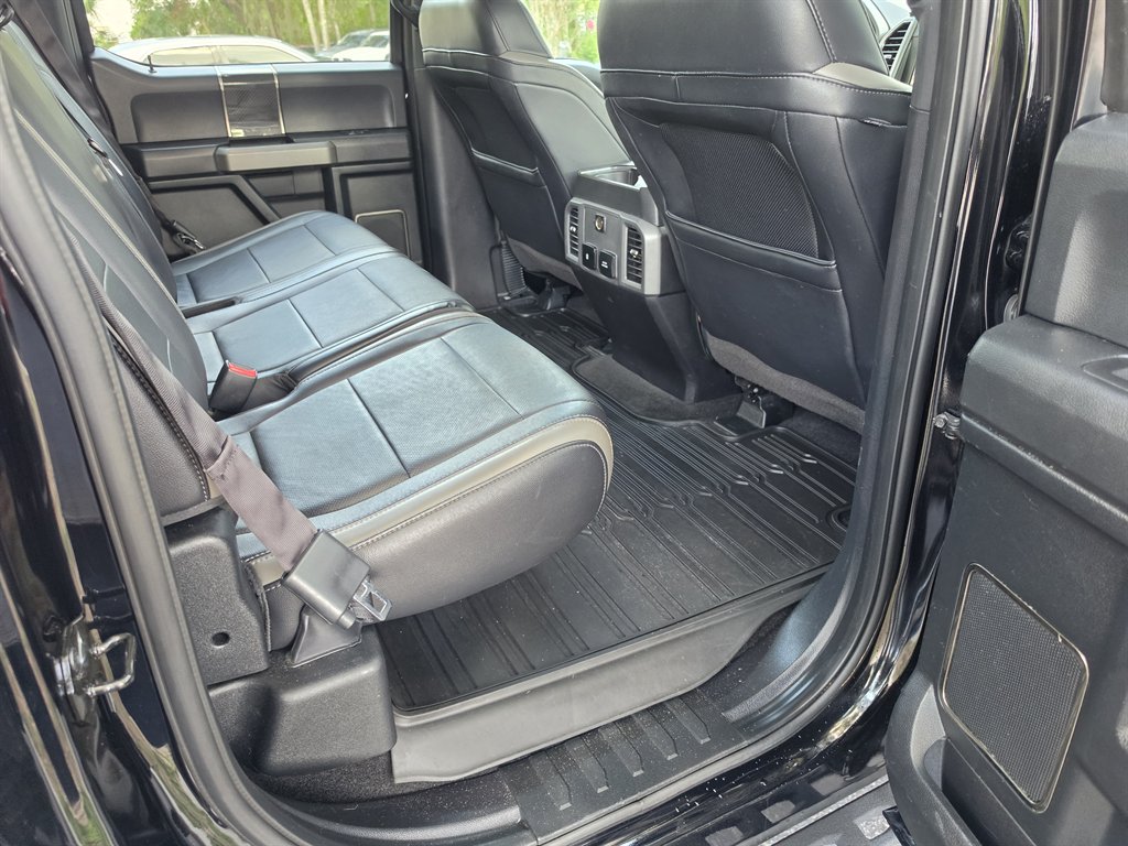 2017 Ford F-150 - $35,995
