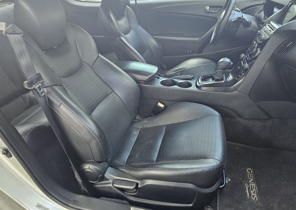 2013 Hyundai Genesis - $12,995