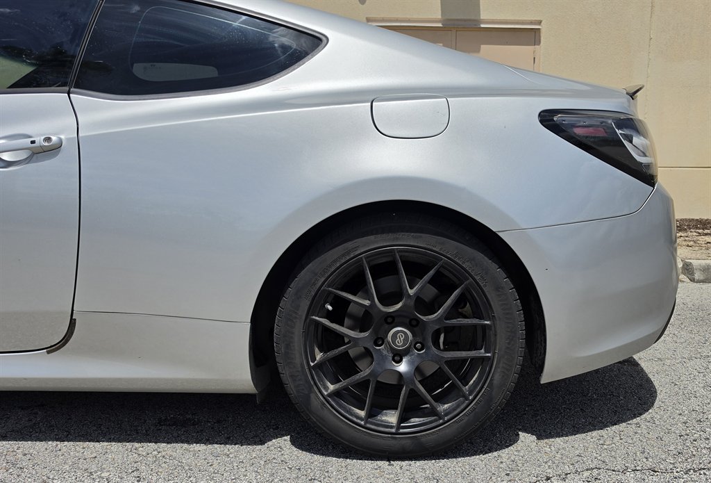 2013 Hyundai Genesis - $12,995