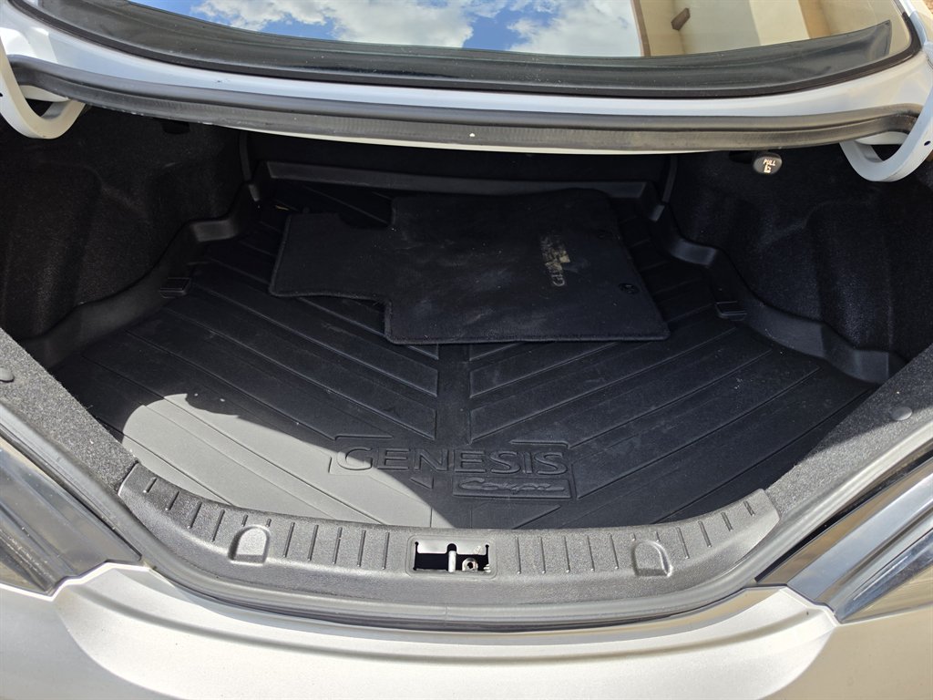 2013 Hyundai Genesis - $12,995