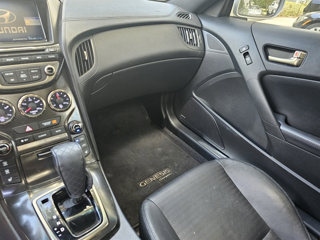 2013 Hyundai Genesis - $12,995