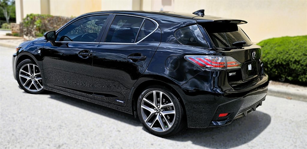 2015 Lexus CT - $19,995