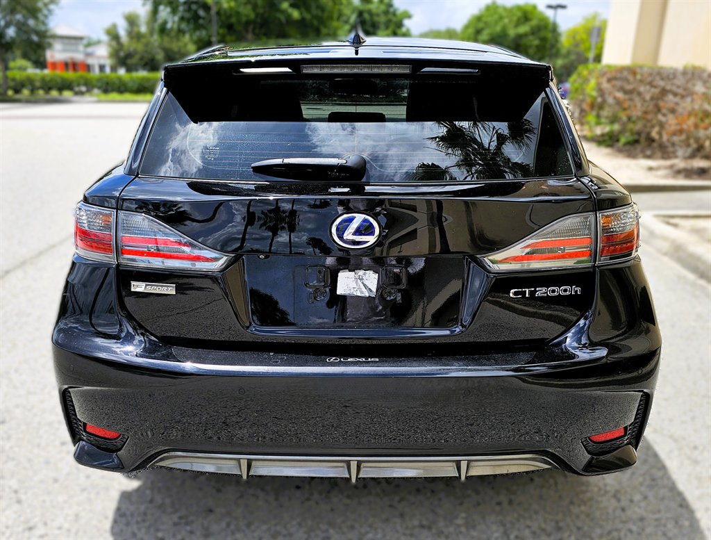 2015 Lexus CT - $19,995