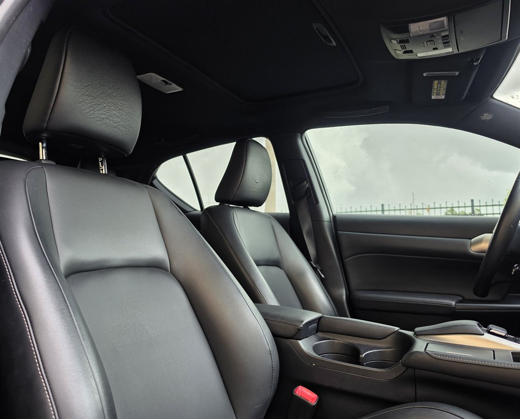 2015 Lexus CT - $19,995