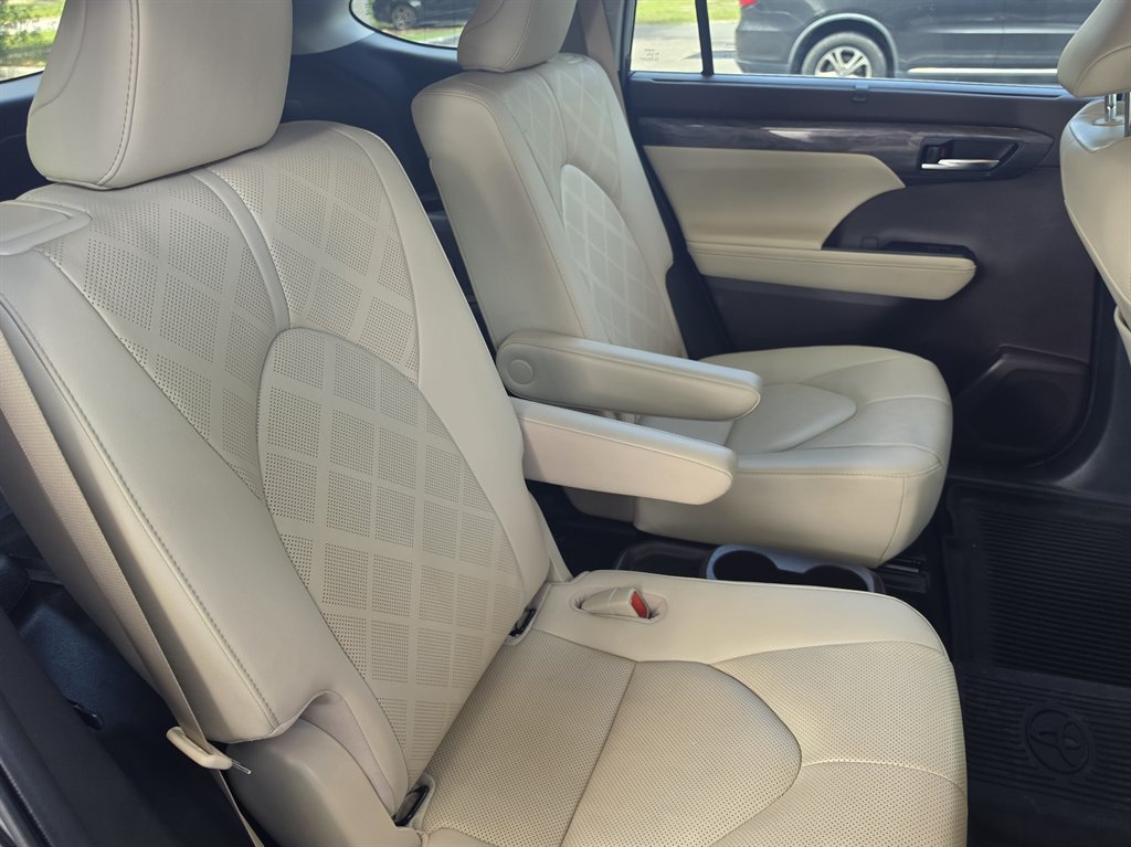 2020 Toyota Highlander
