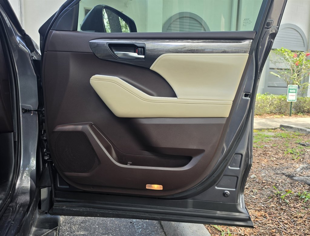 2020 Toyota Highlander