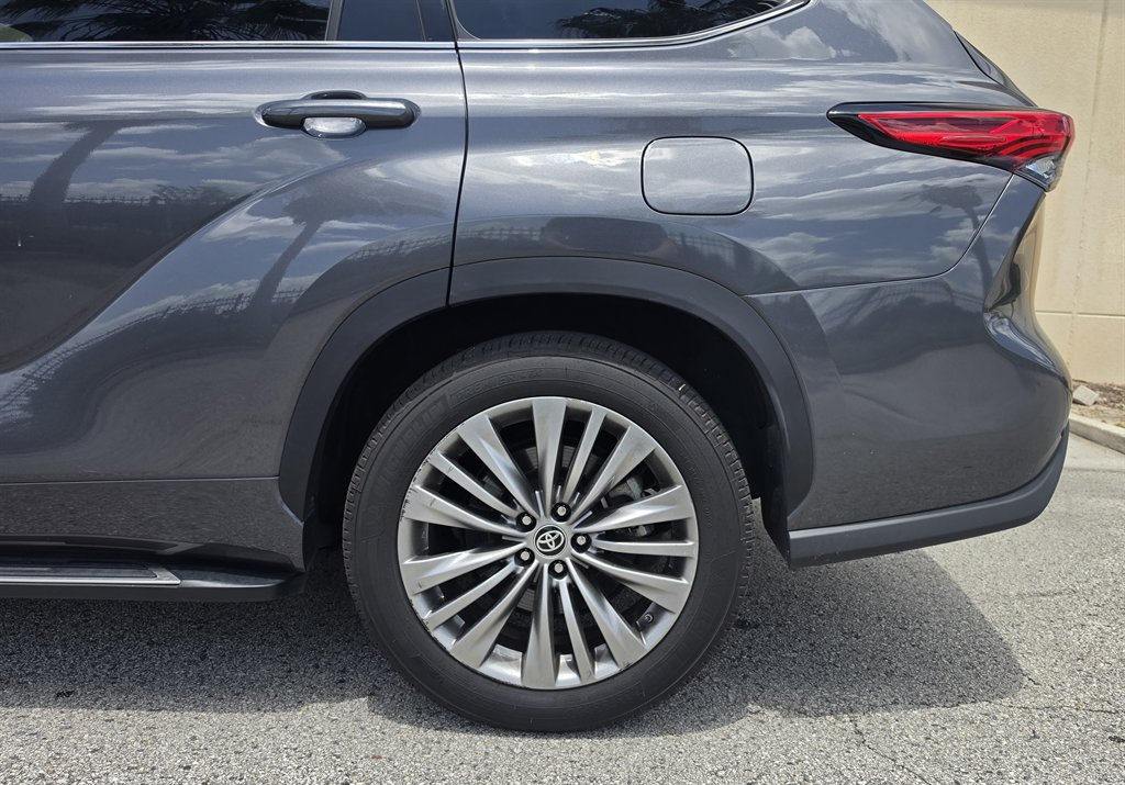 2020 Toyota Highlander