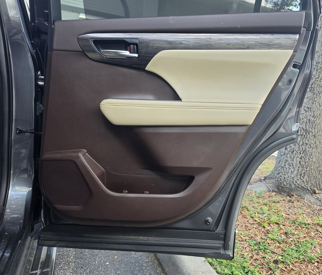 2020 Toyota Highlander