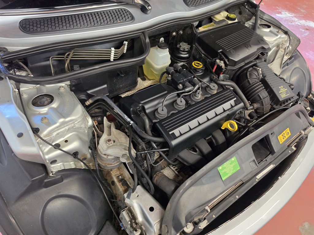 2005 MINI Cooper - $3,995