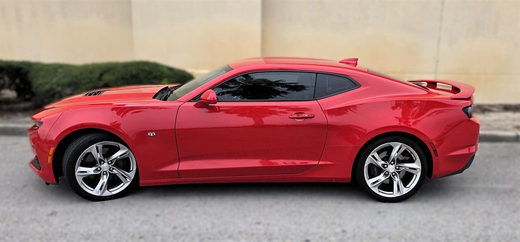 2019 Chevrolet Camaro - $31,995