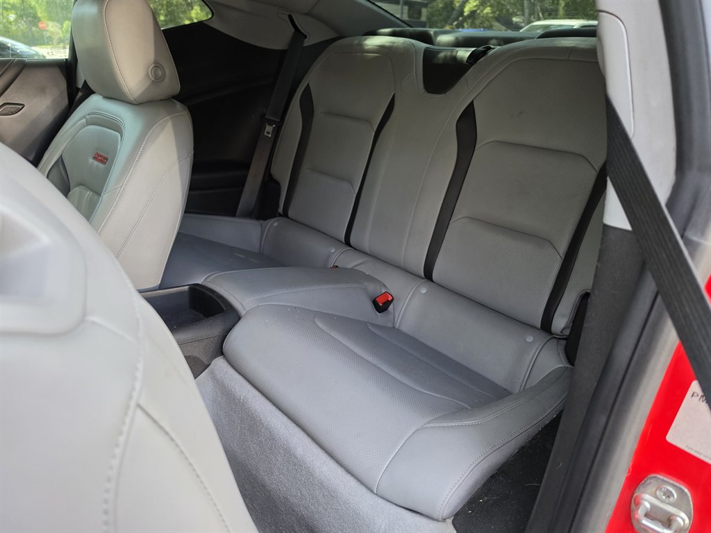 2019 Chevrolet Camaro - $31,995