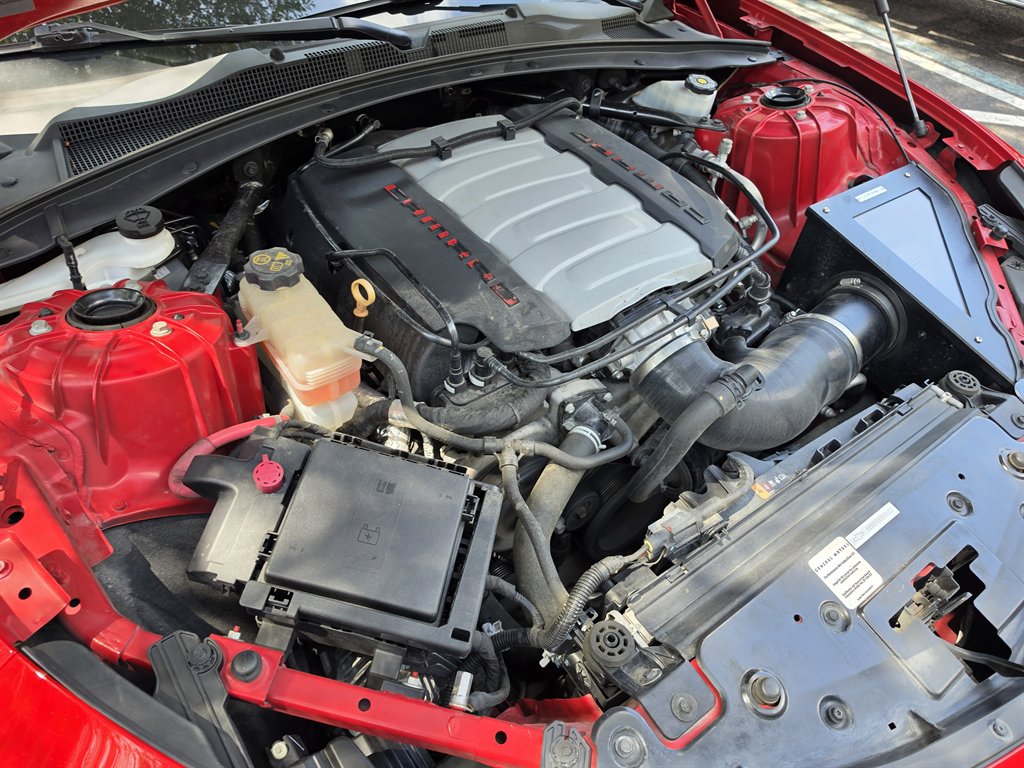 2019 Chevrolet Camaro - $31,995