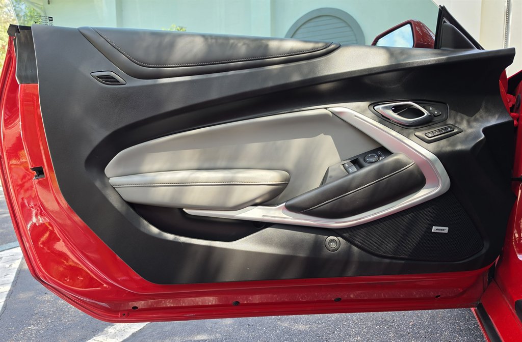 2019 Chevrolet Camaro - $31,995