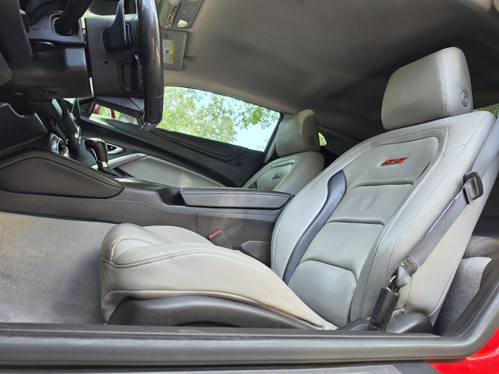 2019 Chevrolet Camaro - $31,995
