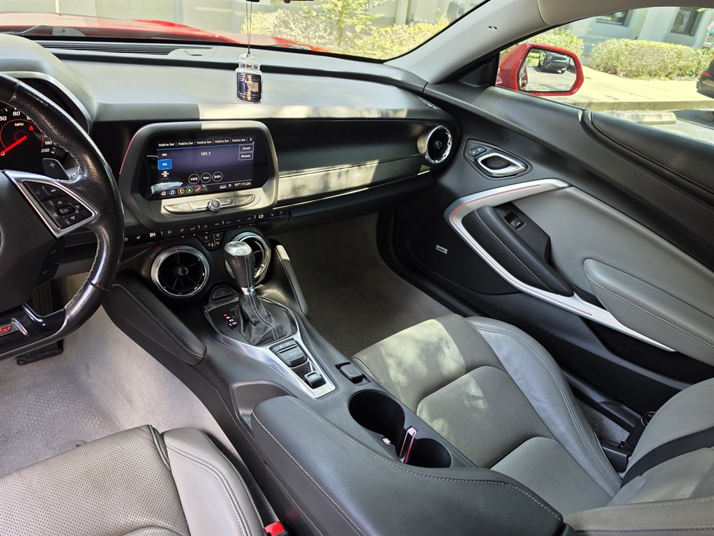 2019 Chevrolet Camaro - $31,995