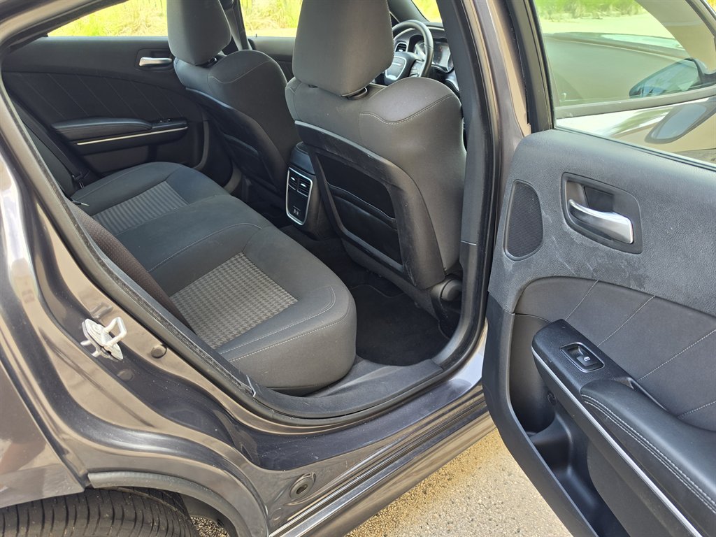2019 Dodge Charger - $17,995