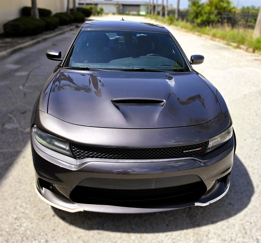 2019 Dodge Charger - $17,995